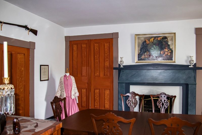 Old historic Victorian-era dining room